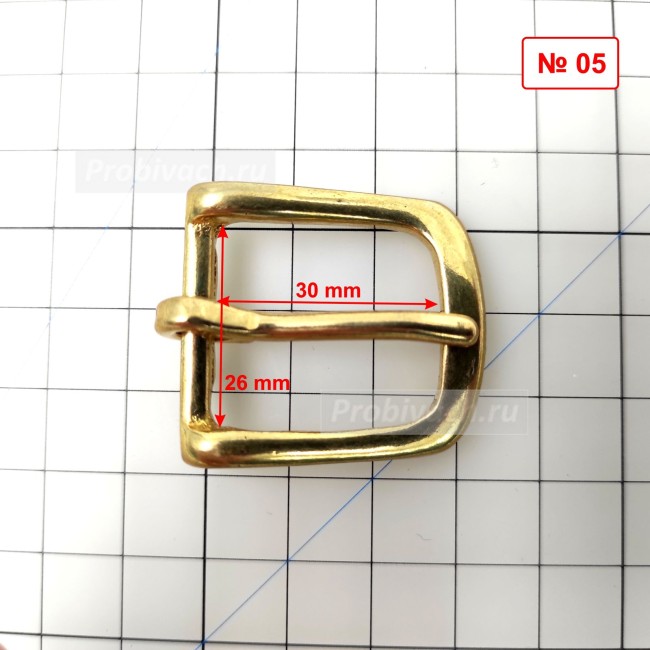 Пряжка ременная №05 литая латунь 26х30 мм